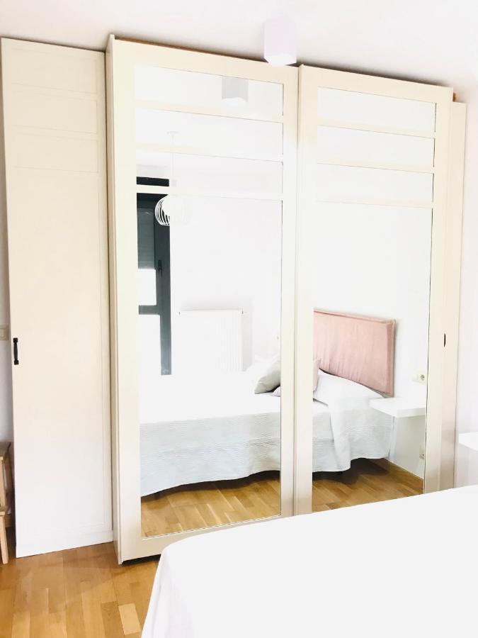 비아나 La Puerta De Viana, Con Desayuno, Piscina Y Posibilidad Visita A Bodega! 빌라 외부 사진